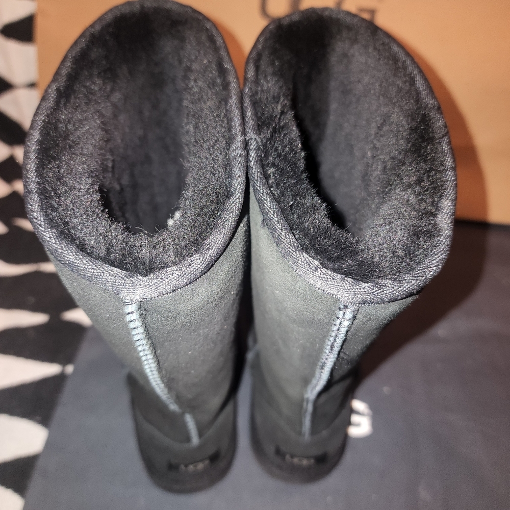 Water resistant boot - Picture 4 of 11